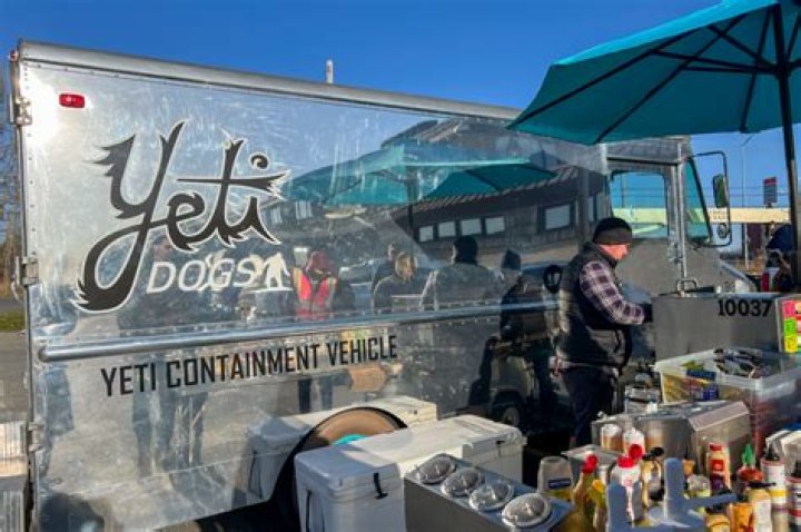 Discovering Yeti Dogs Anchorage: A Taste of Alaska's Favorite Food Truck